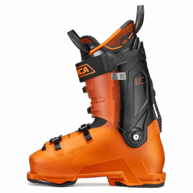 Tecnica Mach1 LV 130 at Northern Ski Works 3