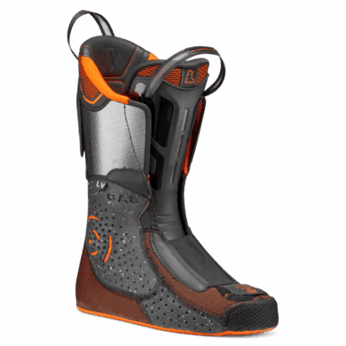 Tecnica Mach1 LV 130 at Northern Ski Works 5