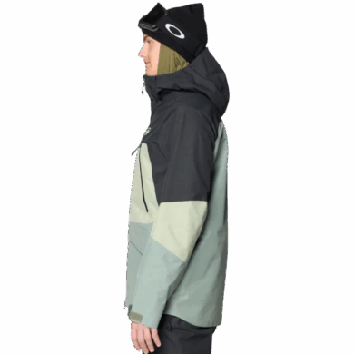 Mountain Hardwear Men's Sky Ridge GORE-TEX Jacket at Northern Ski Works 2